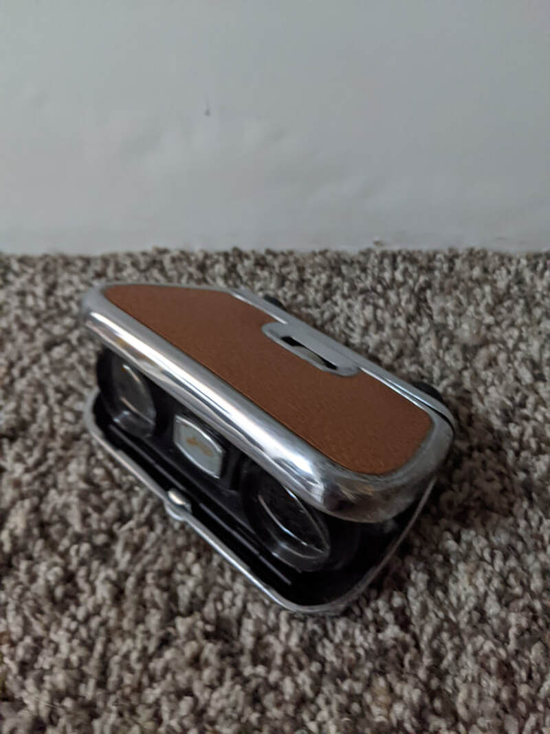 Folding Binoculars