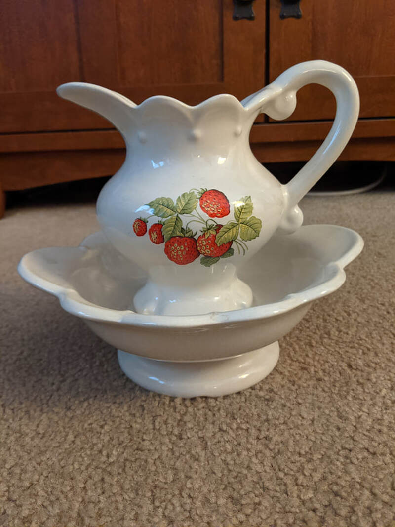 Strawberry bowl and pitcher